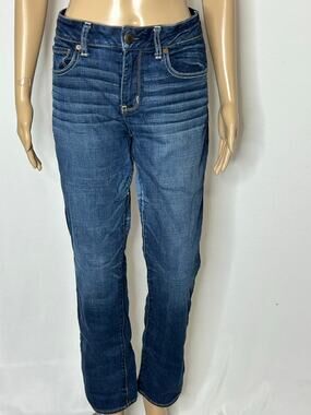 American Eagle Straight Leg Super Stretch Jeans Women’s 10 Short Blue Denim